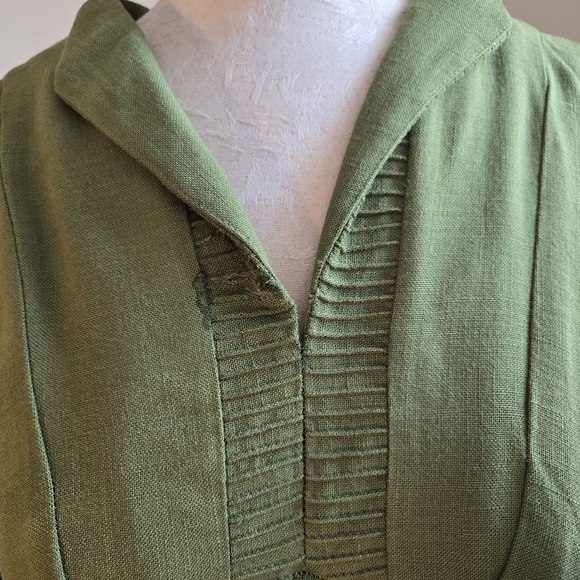 Elegant Green Women's Dress - Picture 5 of 6